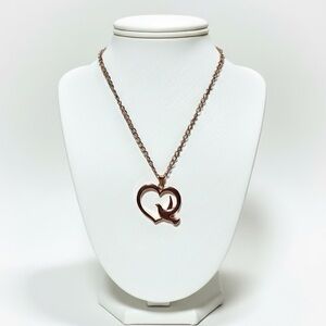 🧚🏻‍♀️ Rose Gold tone Heart and Bird Pendant Necklace 18”